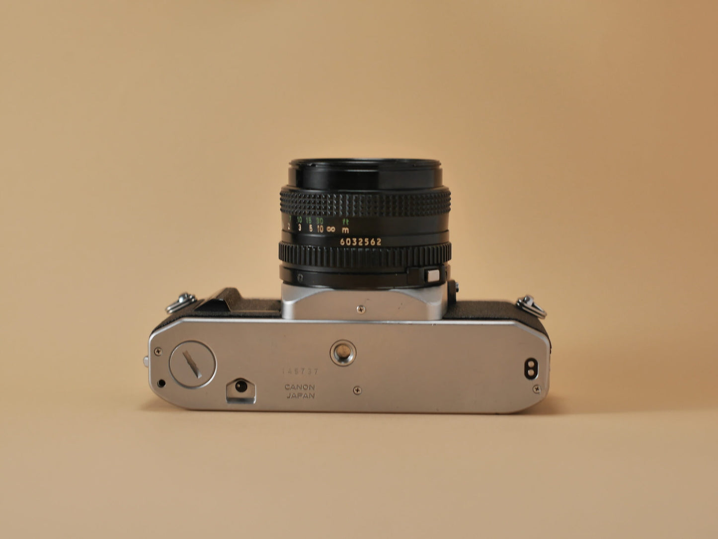 Canon AV-1