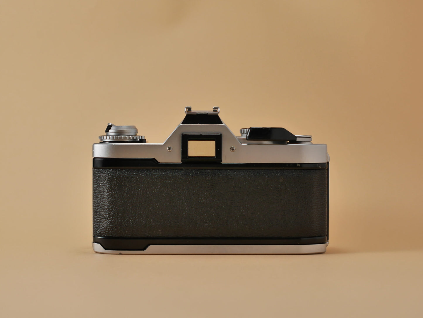 Canon AV-1