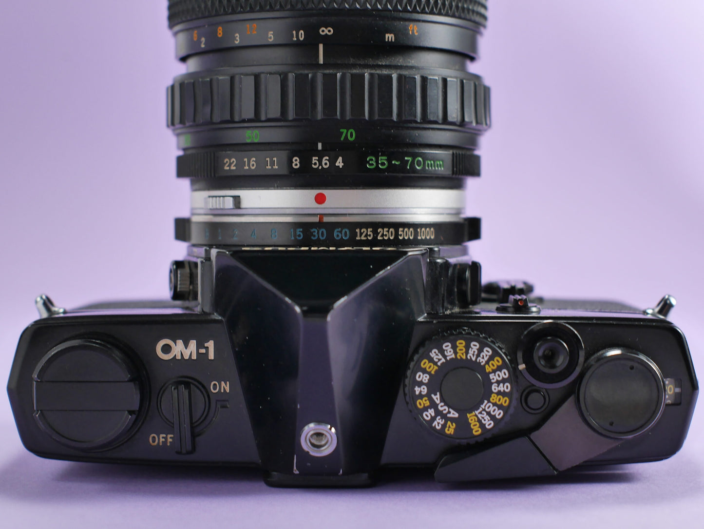 Olympus OM-1