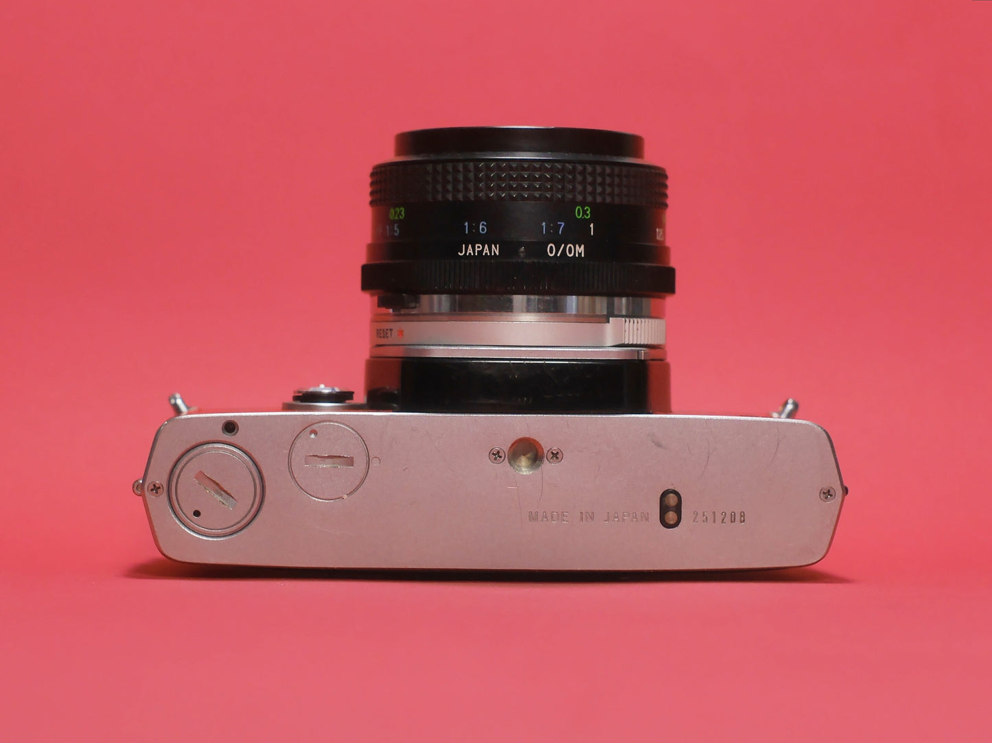 Olympus OM 2 - cuirette unique
