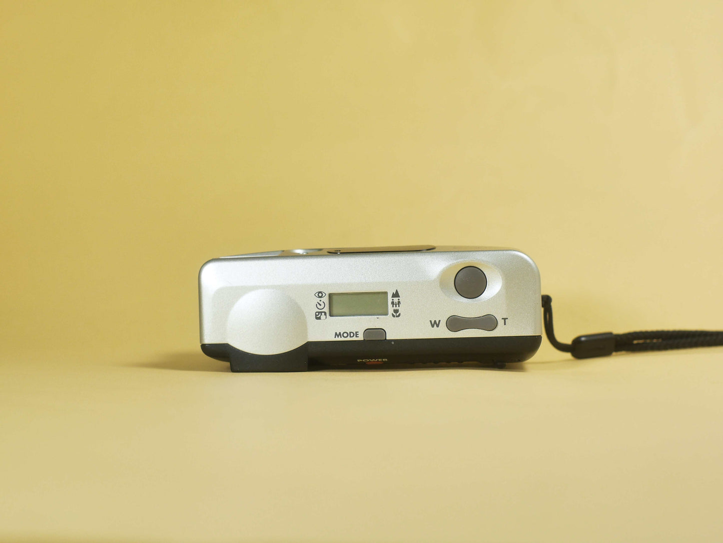 Appareil argentique compact débutant konica